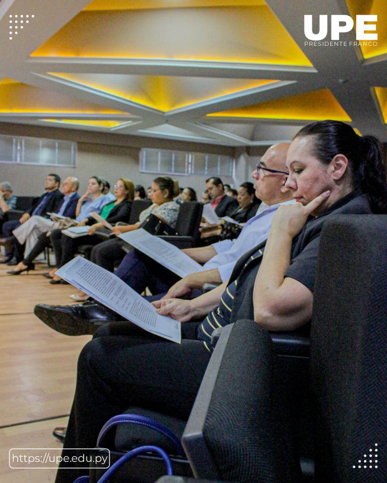 Claustro Docente: Facultad de Ciencias Administrativas y Contables